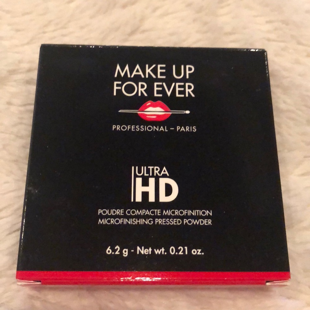 Make up forever ultra HD pressed powder